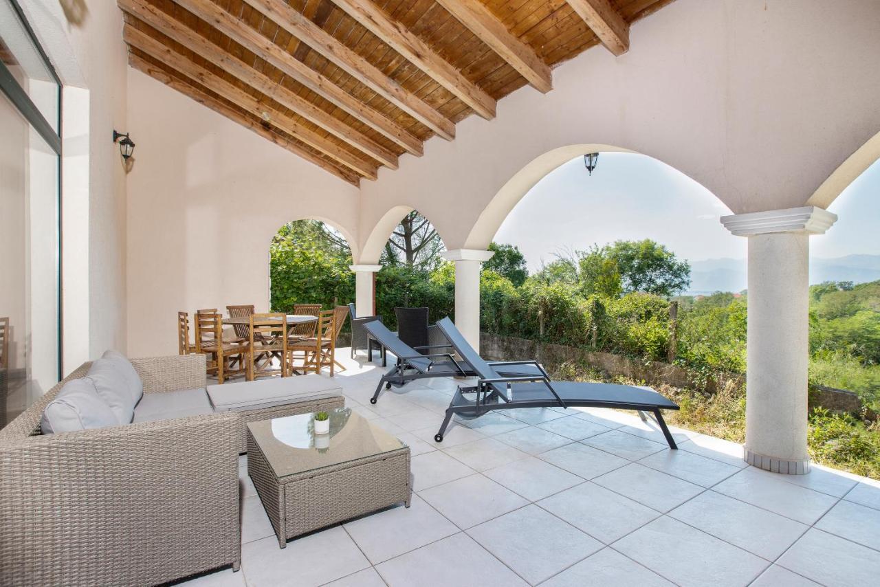 Villa Forest Kotor Exteriér fotografie